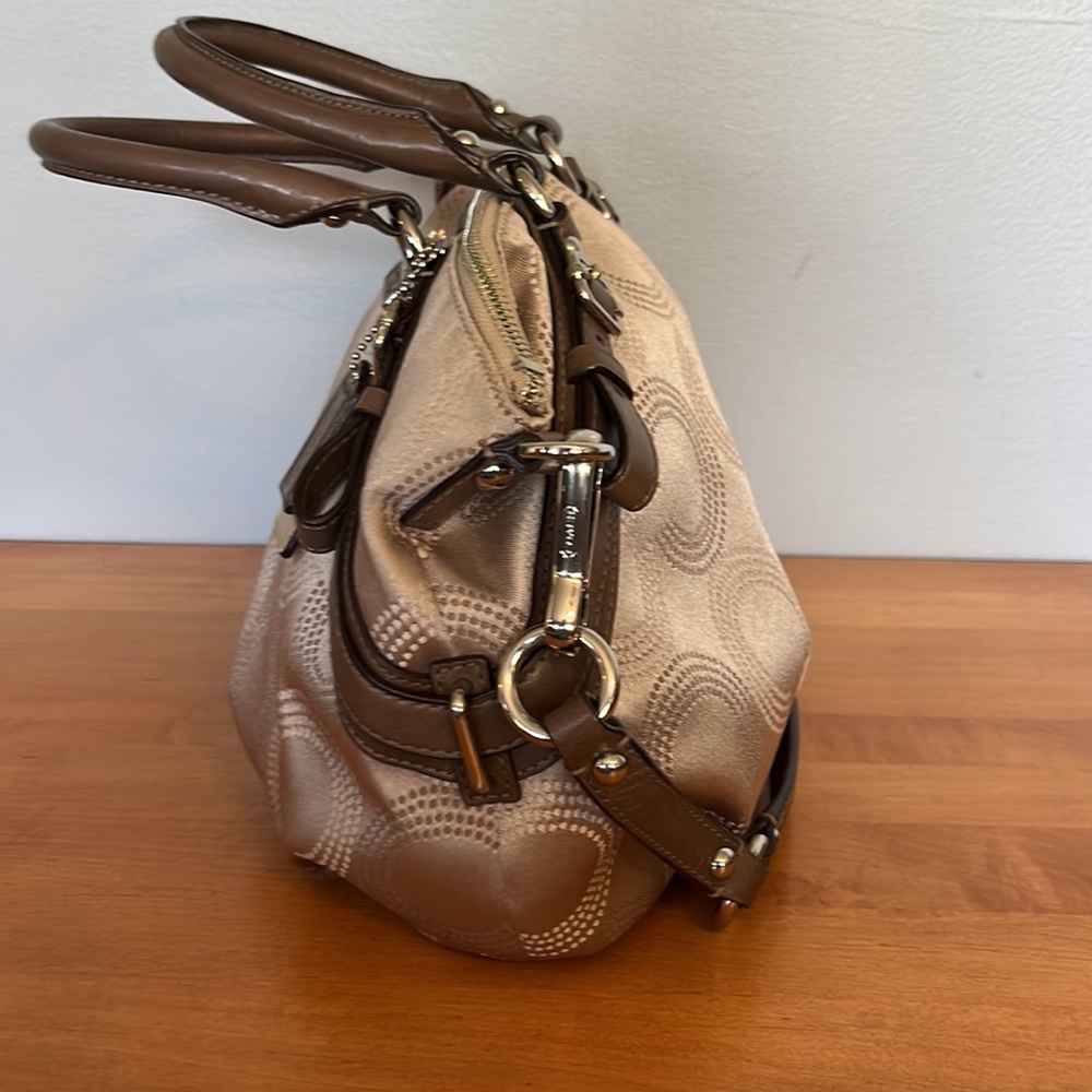 Coach Purse and Matching Wallet - Picture 5 of 12